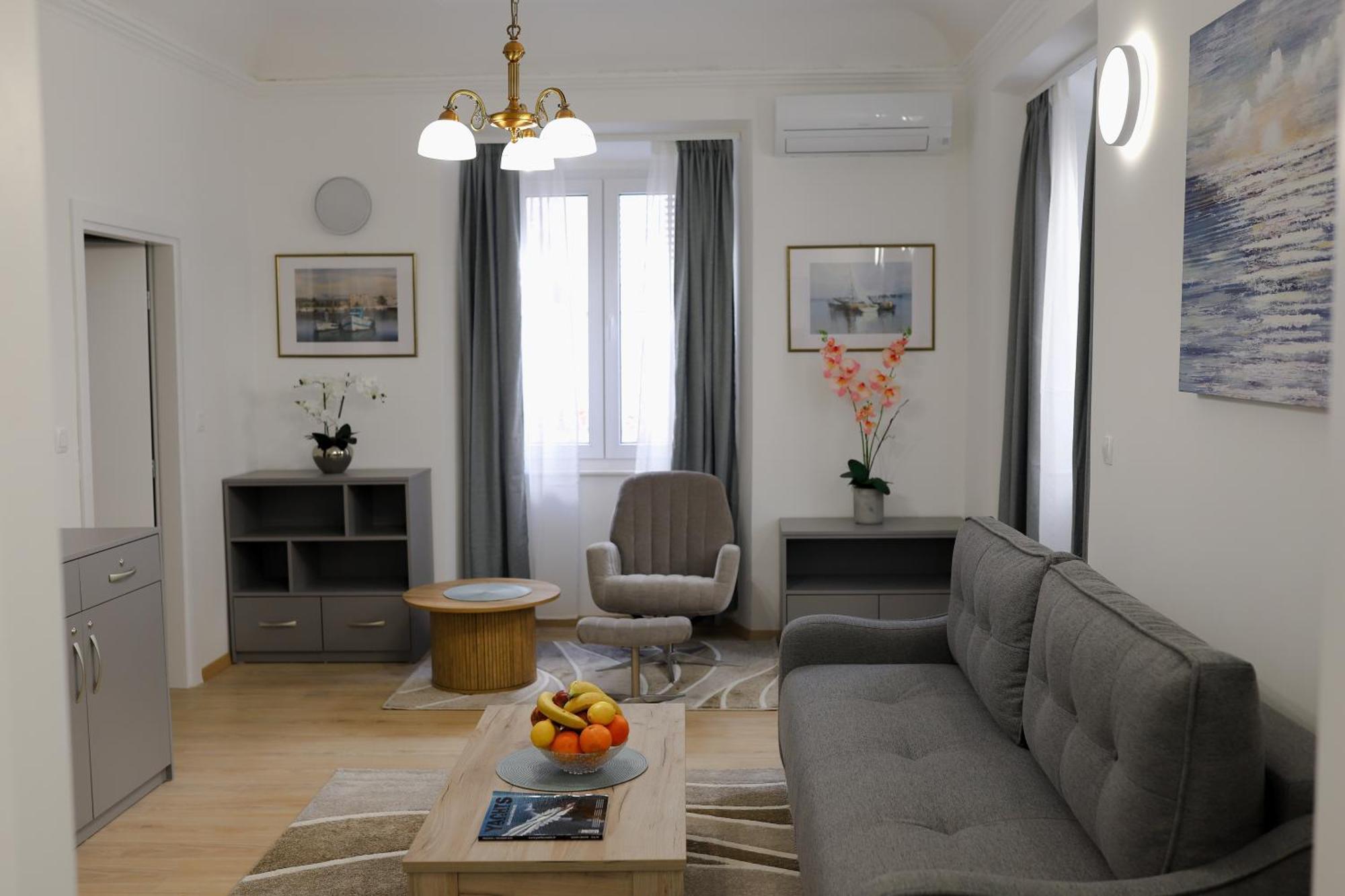 Anima Mea Old Town Apartments ドゥブロブニク エクステリア 写真